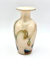 Lade das Bild in den Galerie-Viewer, VINTAGE VASE GLASSES