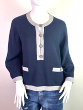 Lade das Bild in den Galerie-Viewer, PULLOVER CHANEL