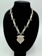 Lade das Bild in den Galerie-Viewer, KETTE & ARMBAND AURIM