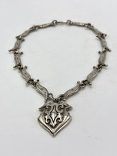 Lade das Bild in den Galerie-Viewer, KETTE & ARMBAND AURIM