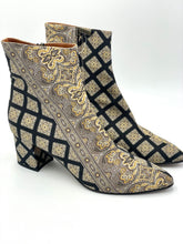 Lade das Bild in den Galerie-Viewer, STIEFELETTE ETRO