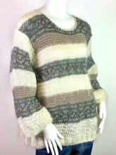 Lade das Bild in den Galerie-Viewer, PULLOVER MES DEMOISELLES