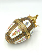 Lade das Bild in den Galerie-Viewer, PORZELLAN EI