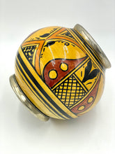 Lade das Bild in den Galerie-Viewer, VINTAGE POTTERY