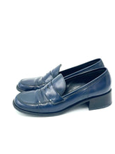 Lade das Bild in den Galerie-Viewer, LOAFER PRADA
