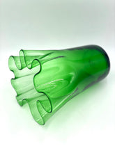 Lade das Bild in den Galerie-Viewer, GLAS VASE VINTAGE