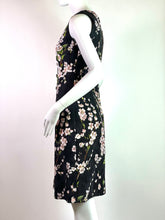 Lade das Bild in den Galerie-Viewer, KLEID DOLCE & GABBANA