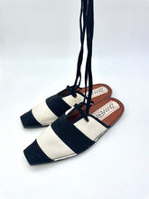 Lade das Bild in den Galerie-Viewer, MULES ZIMMERMANN