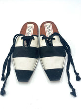 Lade das Bild in den Galerie-Viewer, MULES ZIMMERMANN