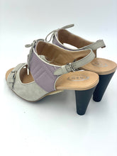 Lade das Bild in den Galerie-Viewer, SANDALETTEN TODS