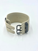 Lade das Bild in den Galerie-Viewer, ARMBAND BOTTEGA VENETA