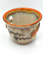 Lade das Bild in den Galerie-Viewer, VINTAGE POTTERY