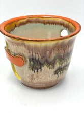 Lade das Bild in den Galerie-Viewer, VINTAGE POTTERY