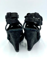 Lade das Bild in den Galerie-Viewer, KEILABSATZ SANDALEN BALENCIAGA