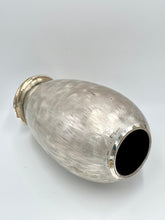Lade das Bild in den Galerie-Viewer, VASE WMF