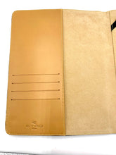 Lade das Bild in den Galerie-Viewer, I PAD HÜLLE ETRO