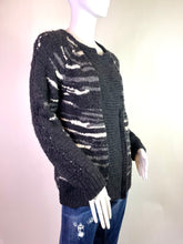 Lade das Bild in den Galerie-Viewer, STRICKJACKE IRO
