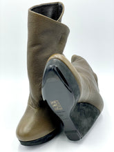 Lade das Bild in den Galerie-Viewer, STIEFELETTEN BALENCIAGA
