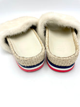 Lade das Bild in den Galerie-Viewer, FLIP FLOPS MONCLER
