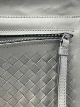 Lade das Bild in den Galerie-Viewer, CLUTCH BOTTEGA VENETA
